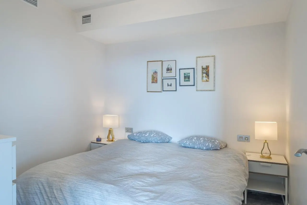 Marina View Two Bedroom Apartment Fuengirola